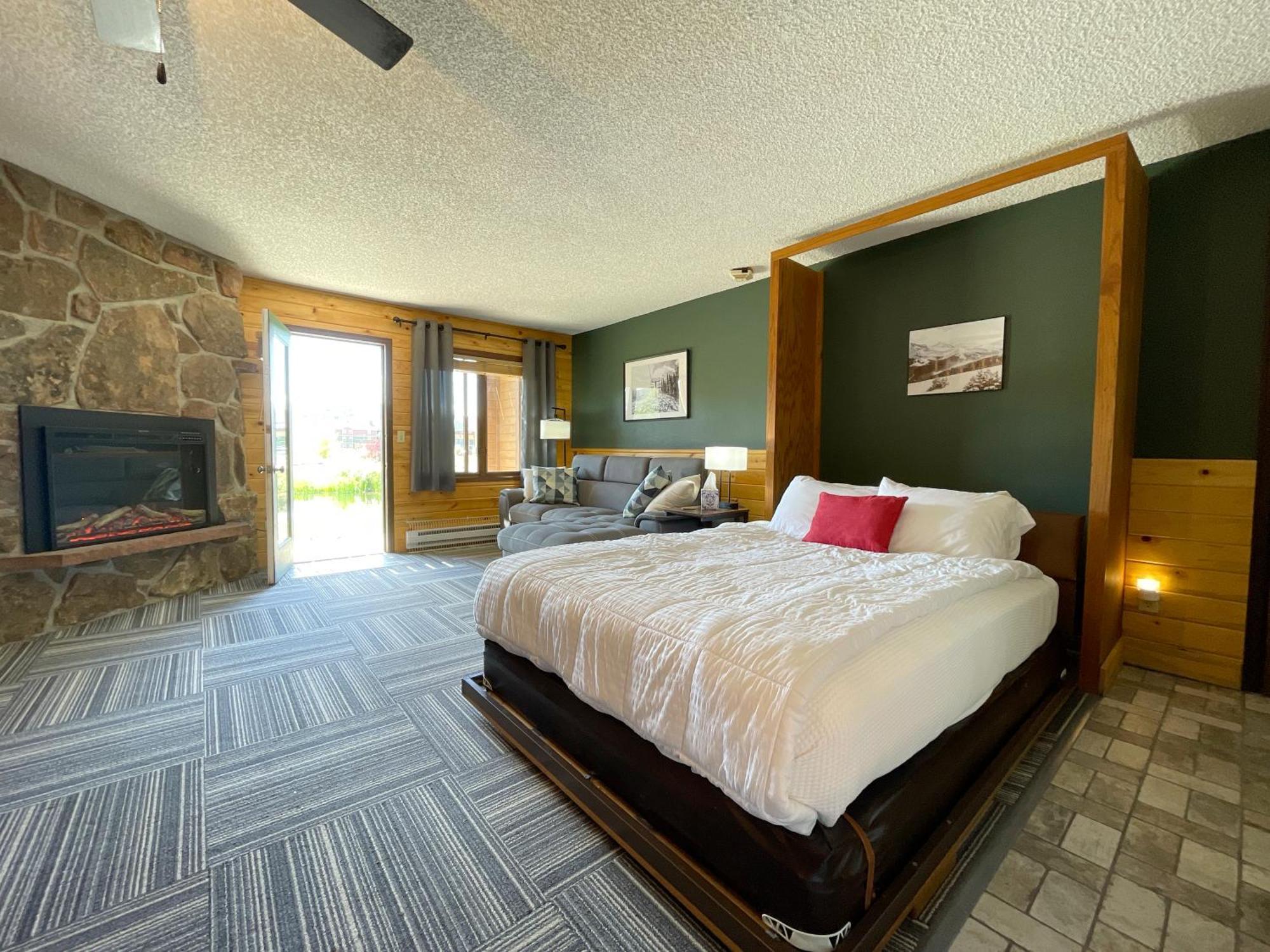 Relax, Adventure, Views, Amenities+Memories Appartement Granby Buitenkant foto